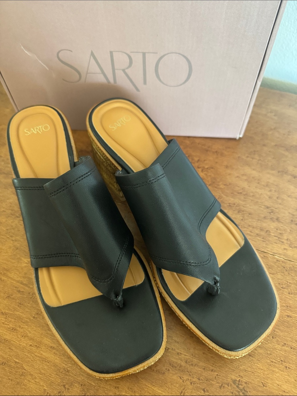 SARTO By Franco Sarto Black and Tan Wedge Slide Sandal